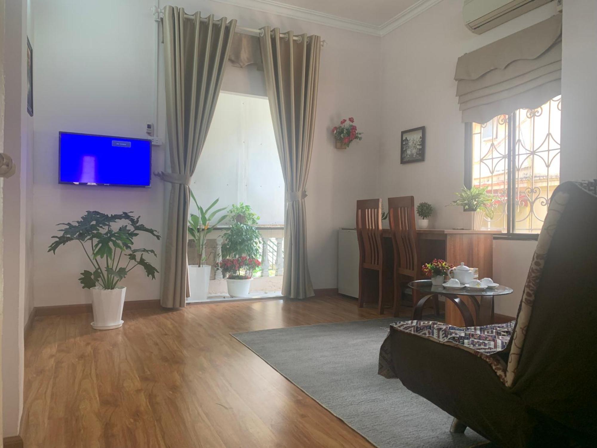 Huong'S Family Homestay Hanoi Buitenkant foto