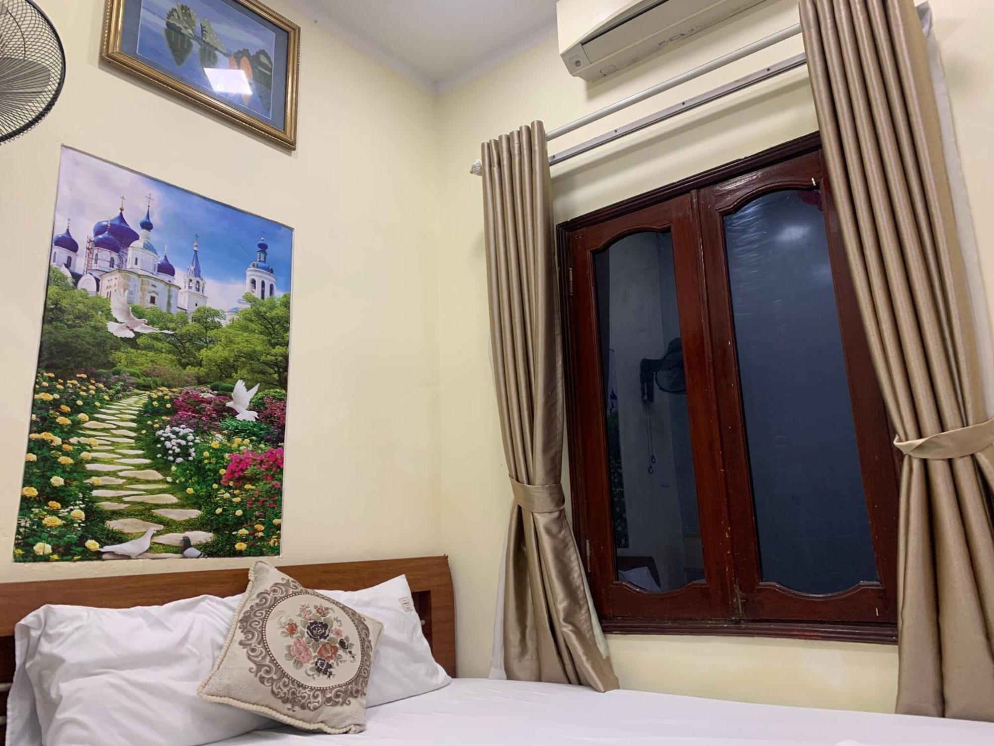 Huong'S Family Homestay Hanoi Buitenkant foto
